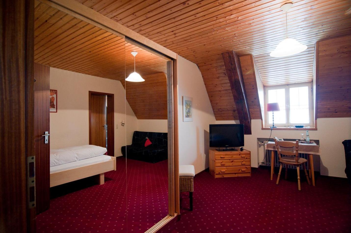 Hotel Gasthof Zur Post Wolfegg Eksteriør bilde
