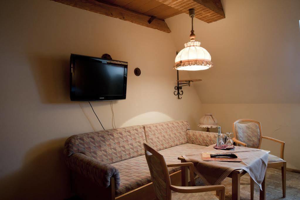 Hotel Gasthof Zur Post Wolfegg Eksteriør bilde